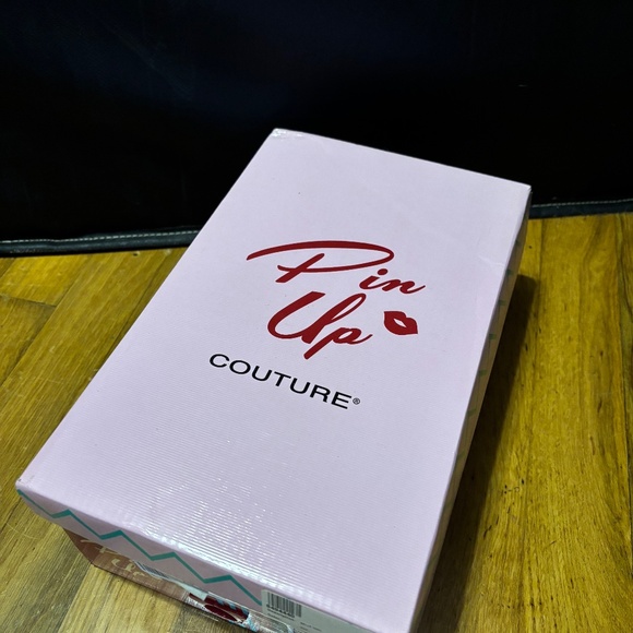 Kitten Heels Slip On - Picture 4 of 4